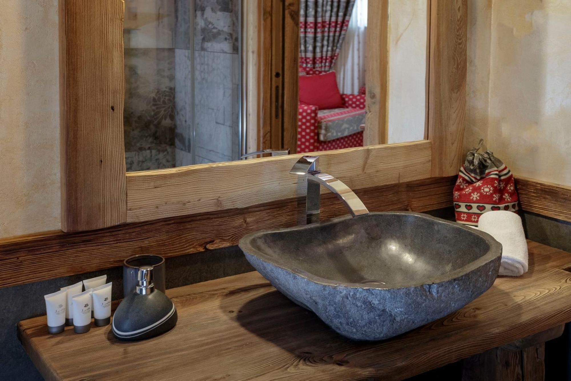 Francois Boutique Rooms - Matterhorn Retreat & Spa In Cervinia Breuil-Cervinia Exterior foto
