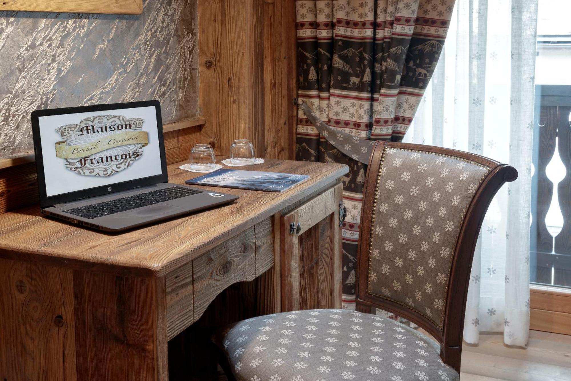 Francois Boutique Rooms - Matterhorn Retreat & Spa In Cervinia Breuil-Cervinia Exterior foto